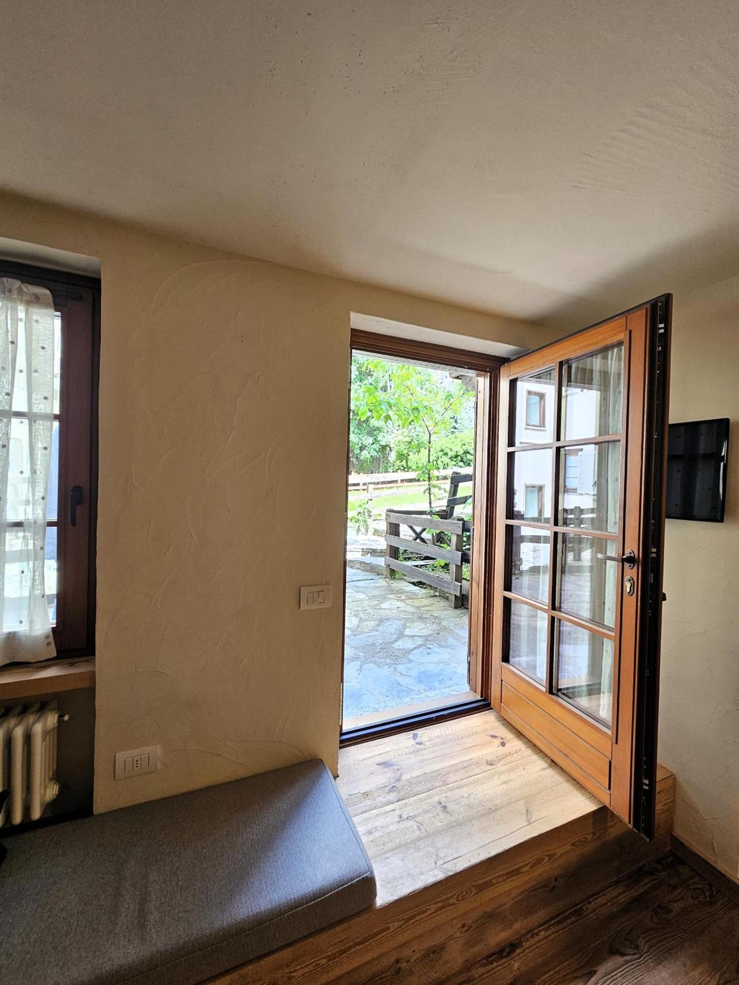 Maison Les Amis Du Bois Курмайор Экстерьер фото